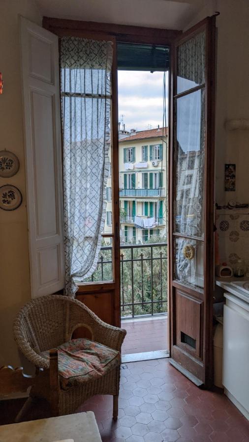 Double Bedroom In Beautiful 30'S Style Apartment Florença Exterior foto